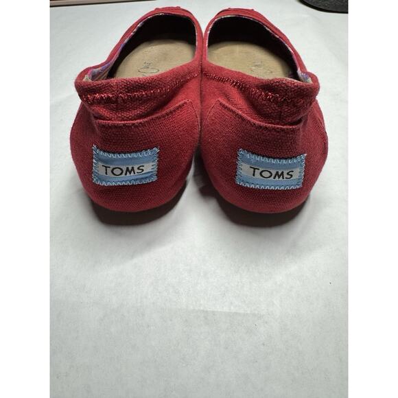 TOMS Women’s Red Canvas Ballet Flats Size 8 One for One, Slip-On, Classic Style - Picture 3 of 6